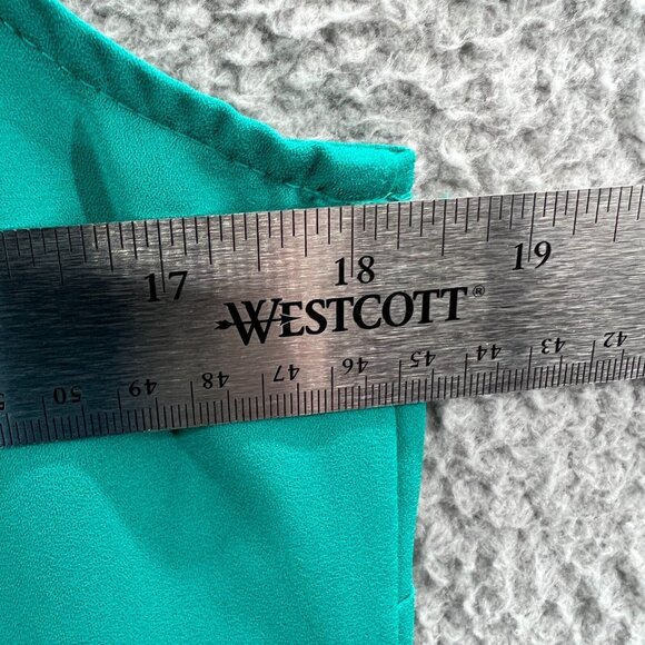 Worthington Womens Top‎ Medium Green Sleeveless Embellished Pullover Shirt - Picture 6 of 7